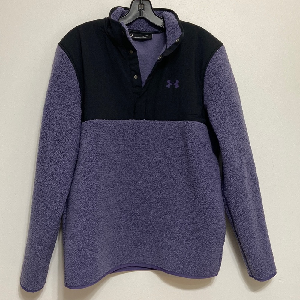 NWT Under Armour pullover